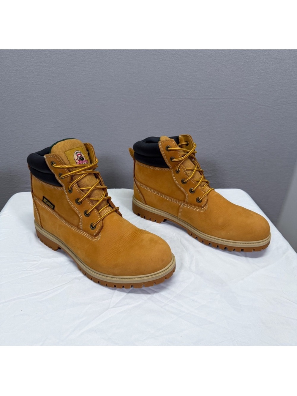 New in Box! Brahma Hubert Men’s Work
Boots Wheat Leather Waterproof Size 12 - Picture 7 of 16